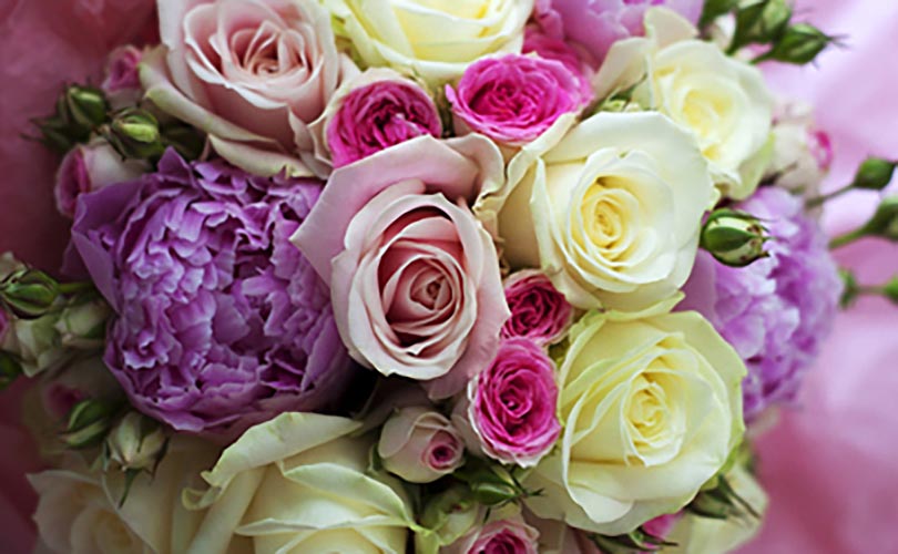 flower wedding anniversary gifts list